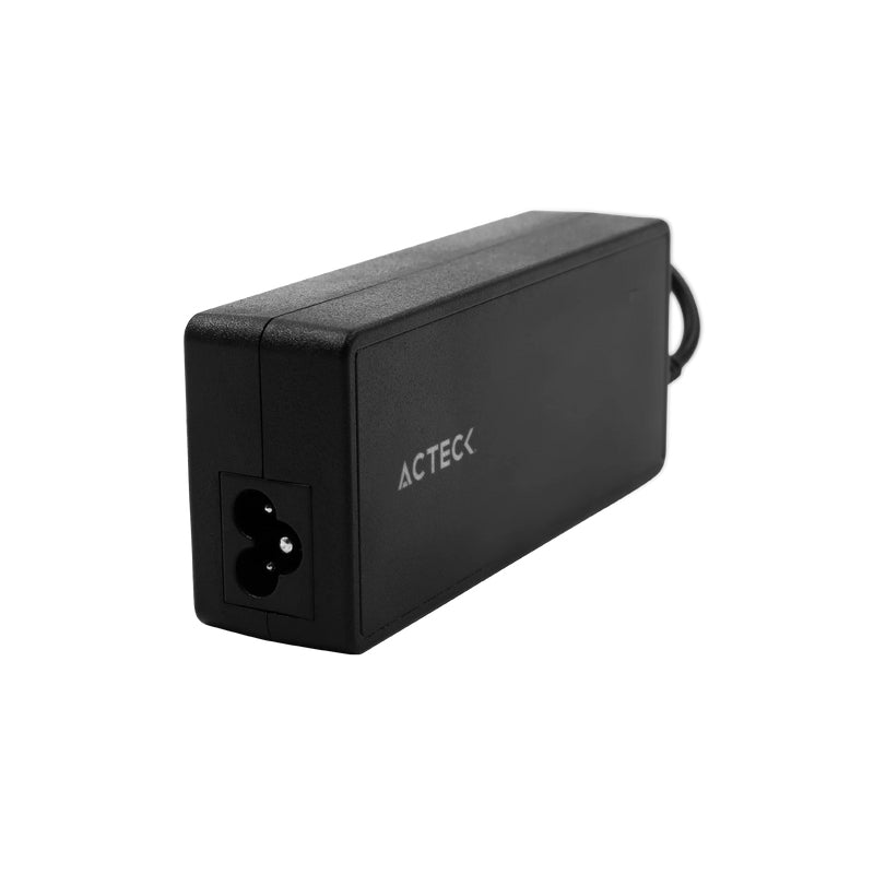 Cargador Universal Acteck Cu494 12 Puntas Intercambiables 90W Negro (AC-937191)