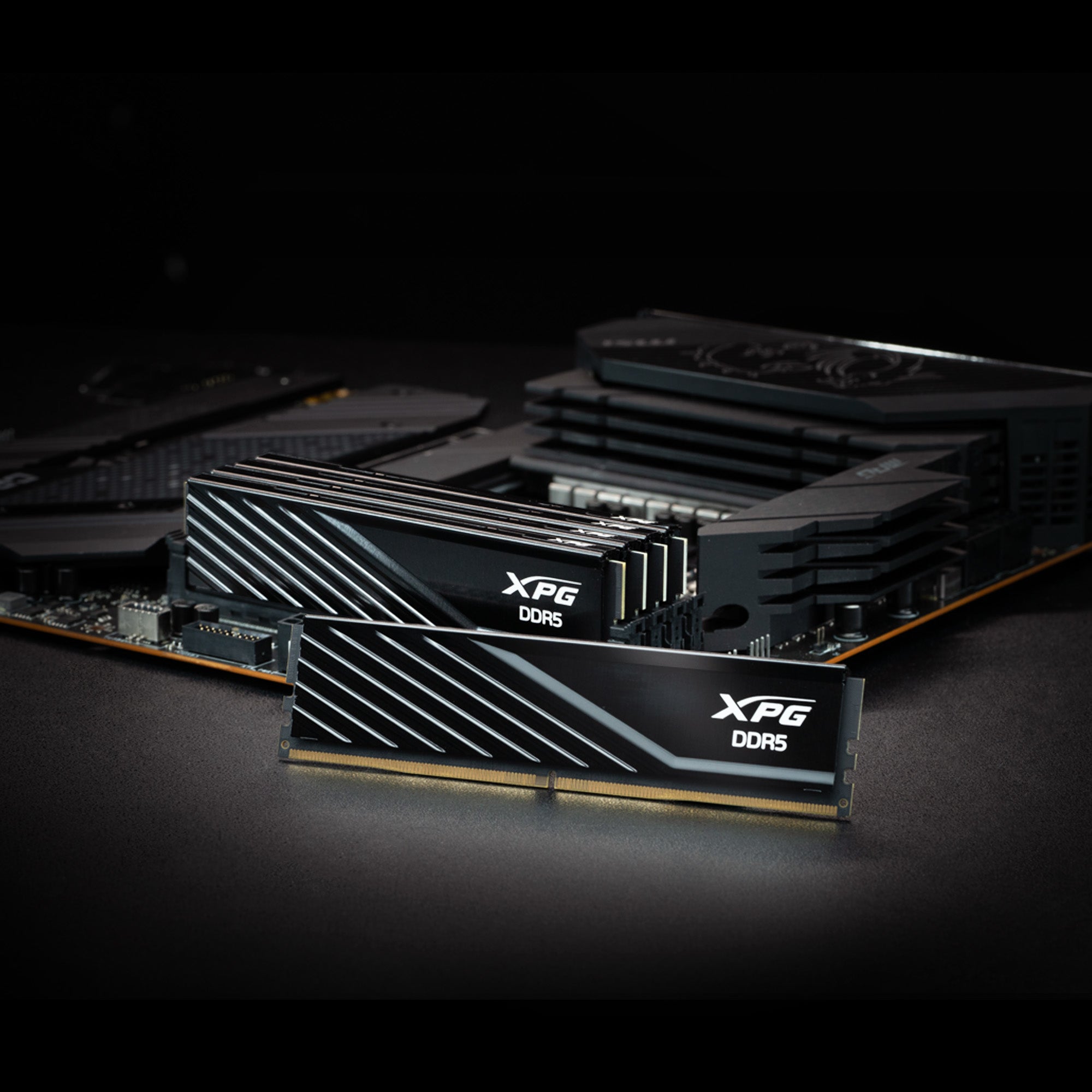 Memoria Ddr5 Xpg Lancer Blade 8Gb 5600Mts Black (AX5U5600C468G-SLABBK)