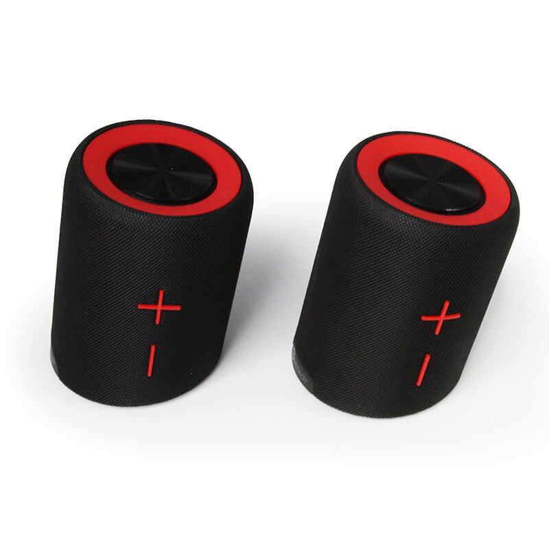 Bocina Getttech Gbh-31505r Soundcup Tws 2en1 Bt4 Ipx7, 3.5mm, Negro Con Rojo