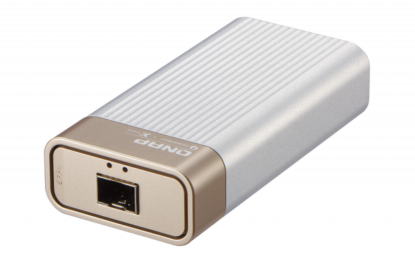 QNAP- Adap. Thunderbolt3 de puerto único a SFP+ de 10 GbE(QNA-T310G1S)