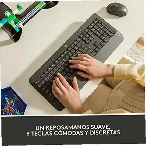 Teclado Logitech Signature K650 Bt Usb Bolt Grafito (920-010910)